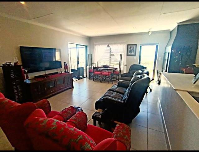 3 BEDROOM HOUSE FOR SALE IN ISLAND VIEW